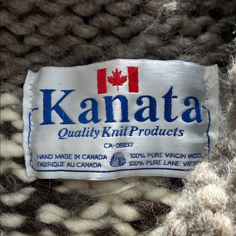 Kanata Cowichan Hand Knitted  Heavy Wool Sweater - Picture 2 of 5